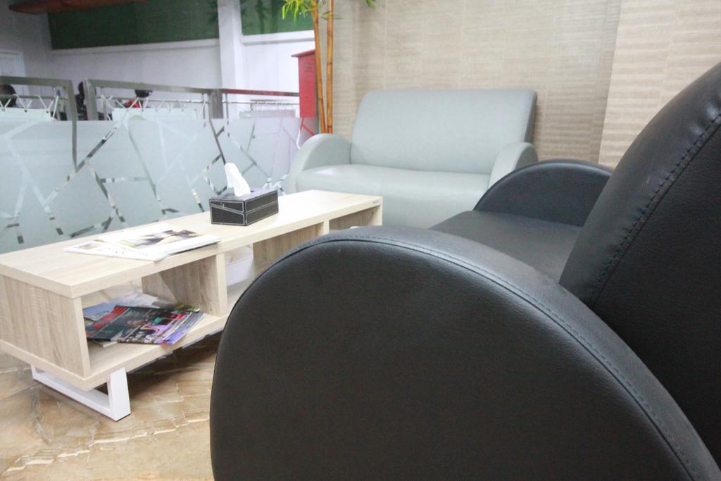 Harvia Suites Kebon Jeruk Jakarta Buitenkant foto