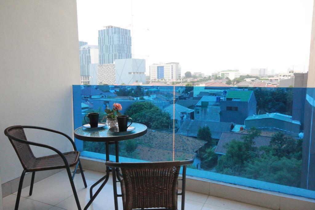 Harvia Suites Kebon Jeruk Jakarta Buitenkant foto