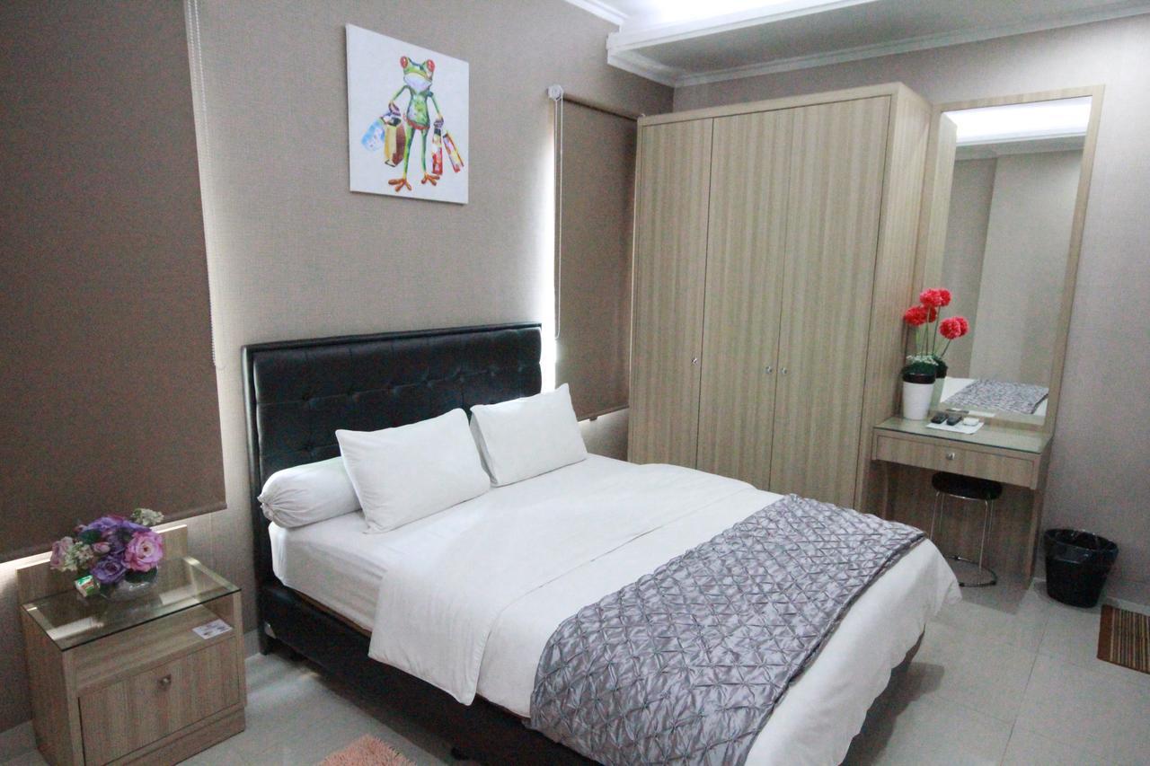 Harvia Suites Kebon Jeruk Jakarta Buitenkant foto