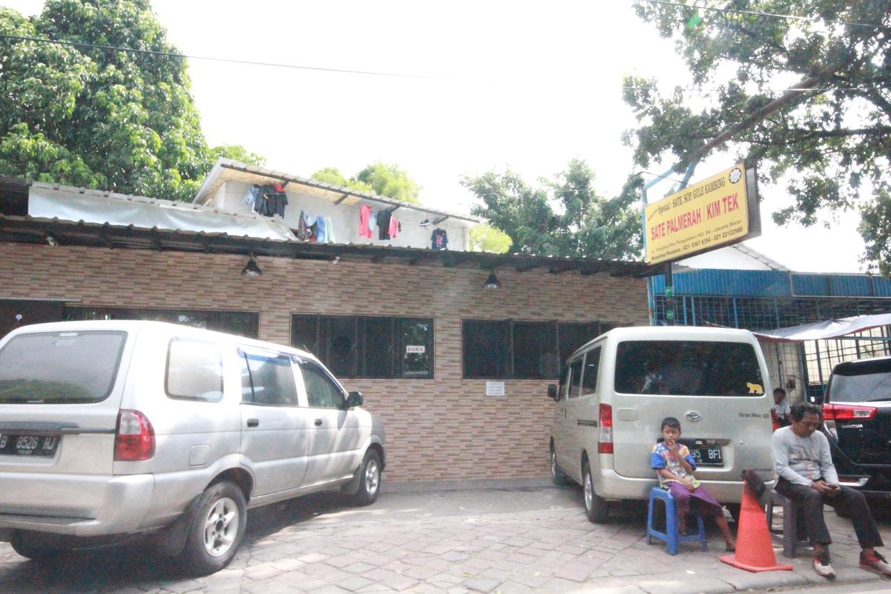 Harvia Suites Kebon Jeruk Jakarta Buitenkant foto