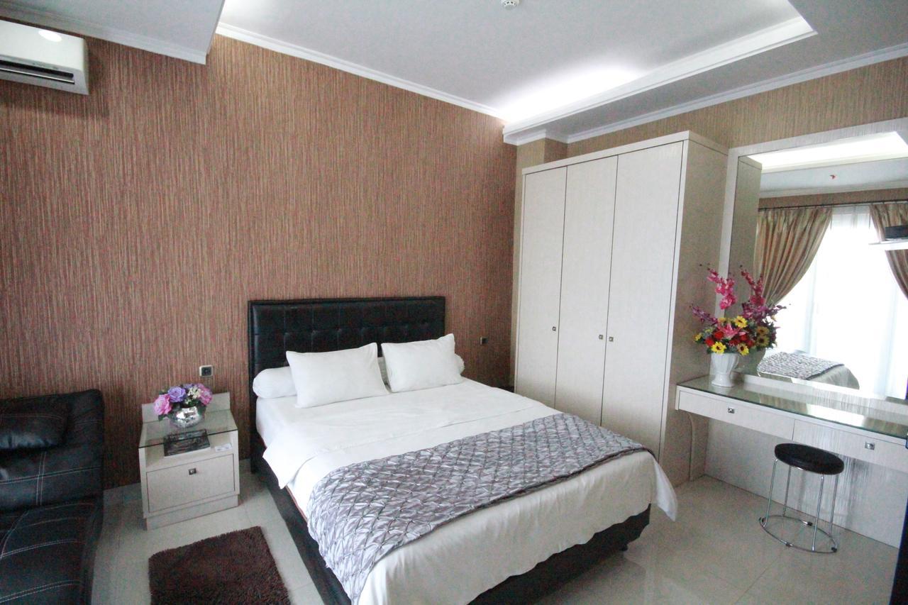Harvia Suites Kebon Jeruk Jakarta Buitenkant foto