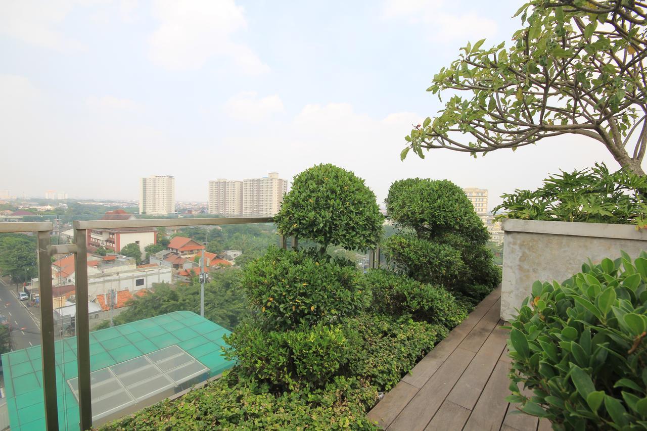 Harvia Suites Kebon Jeruk Jakarta Buitenkant foto