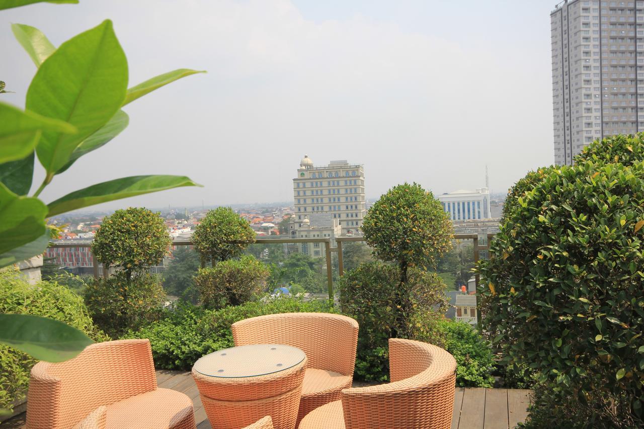 Harvia Suites Kebon Jeruk Jakarta Buitenkant foto